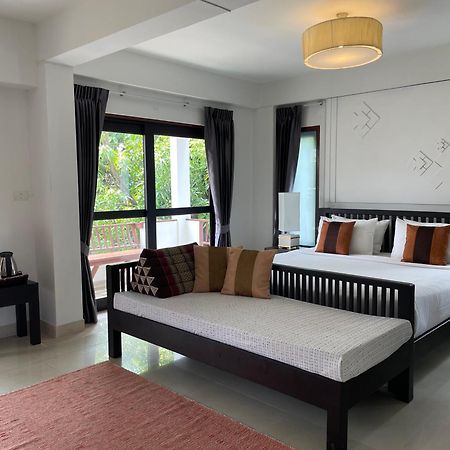 Yindee Stylish Guesthouse Chiang Mai Exterior foto