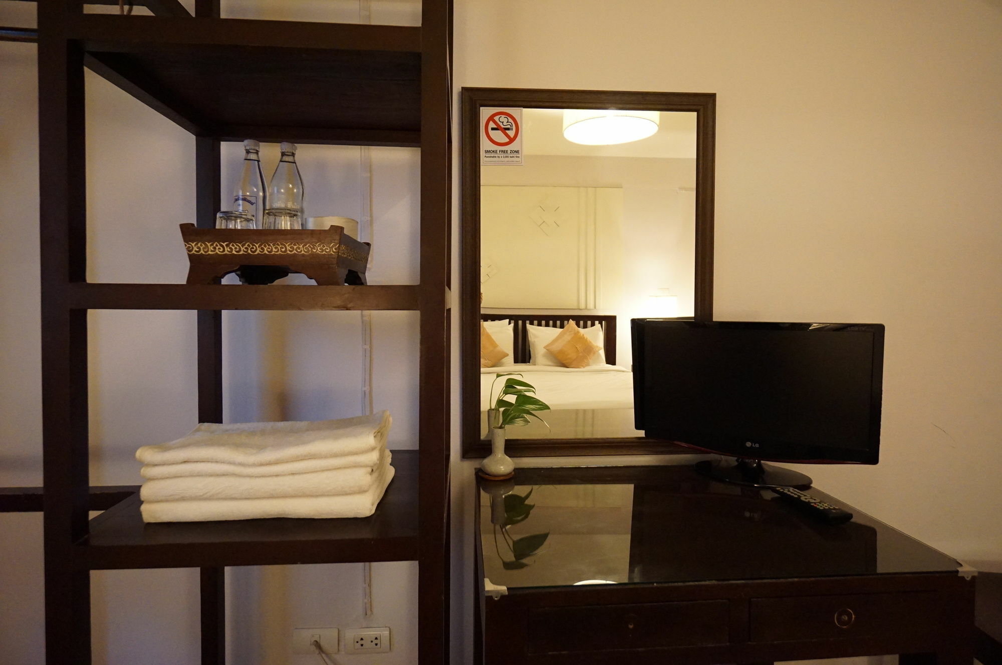 Yindee Stylish Guesthouse Chiang Mai Exterior foto